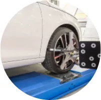 pneu automobile à Labarthe sur Lèze près de Muret en Haute-Garonne 31